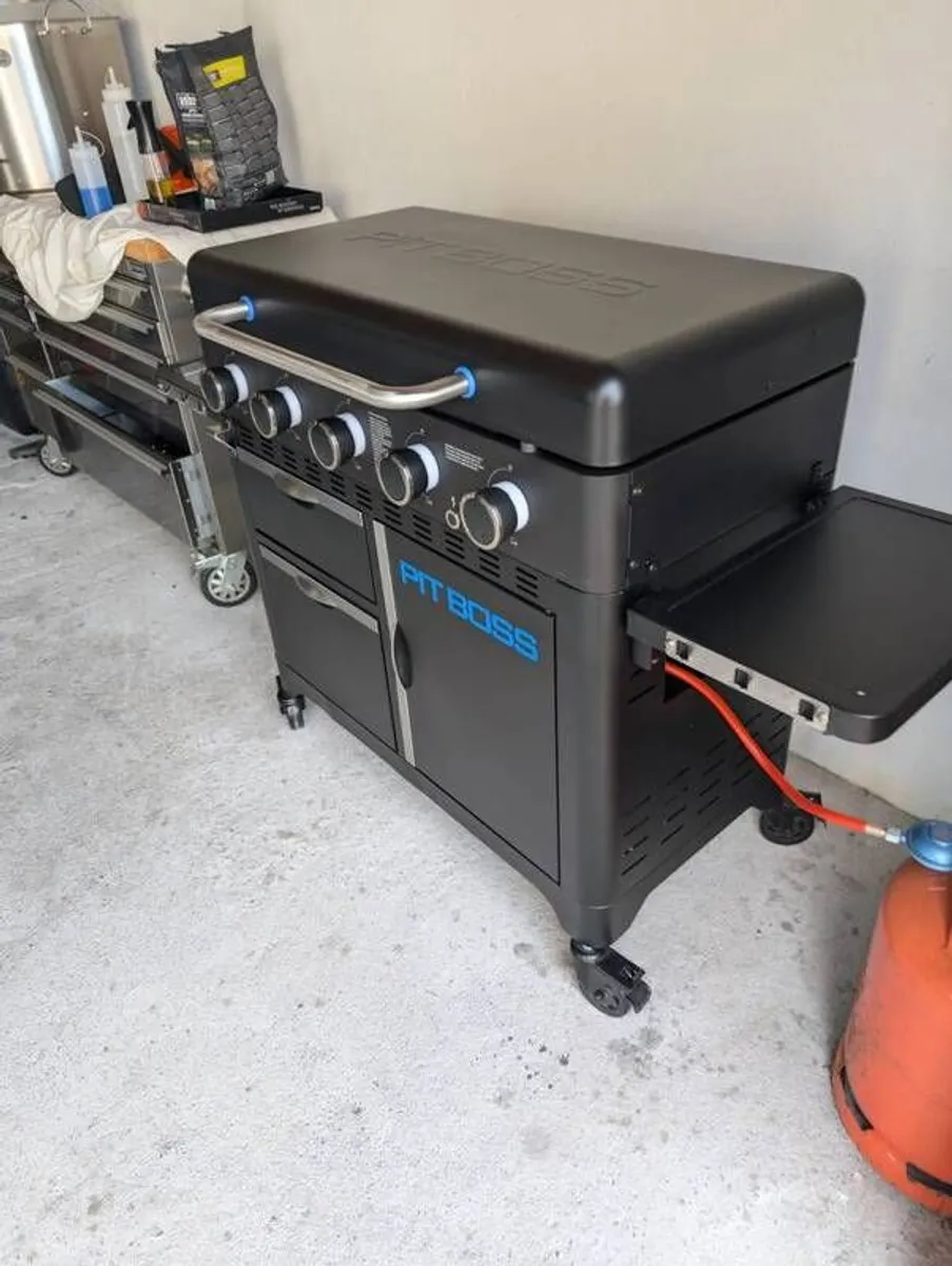 Pit boss ultimate griddle - Image 2