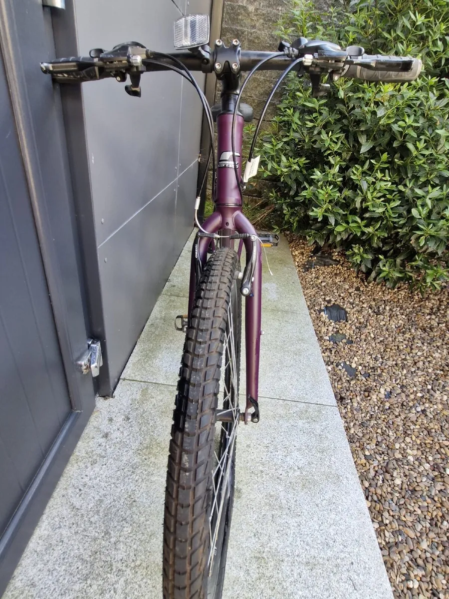 Carrera Women’s bike - Image 3