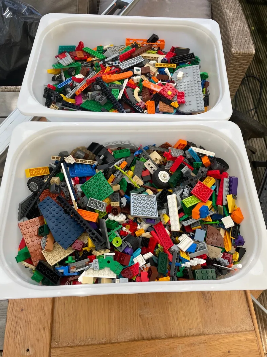 Big box of lego - Image 2