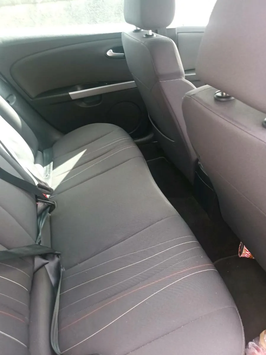 seat leon 1.6 tdi copa automatic - Image 4