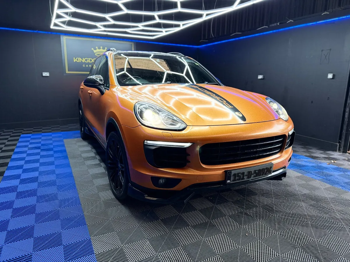 Porsche Cayenne 4.2 diesel,430 HP, commercial - Image 2