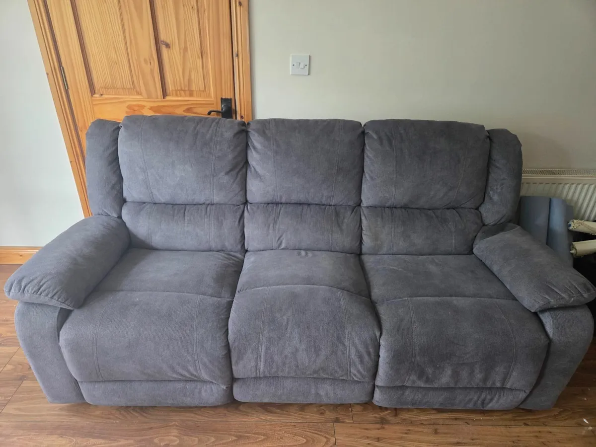 Couch - Image 1