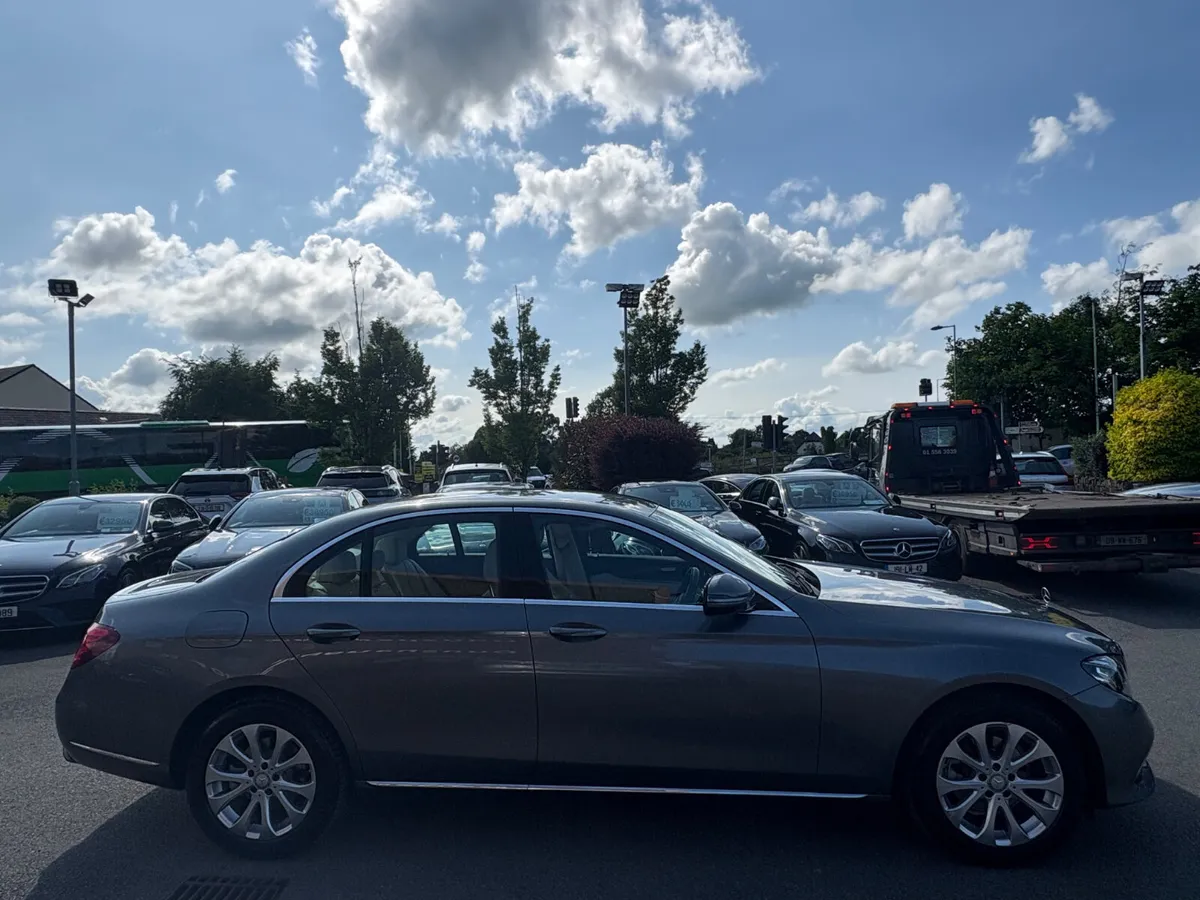 162 Mercedes-Benz E220 New Model Irish Car - Image 4