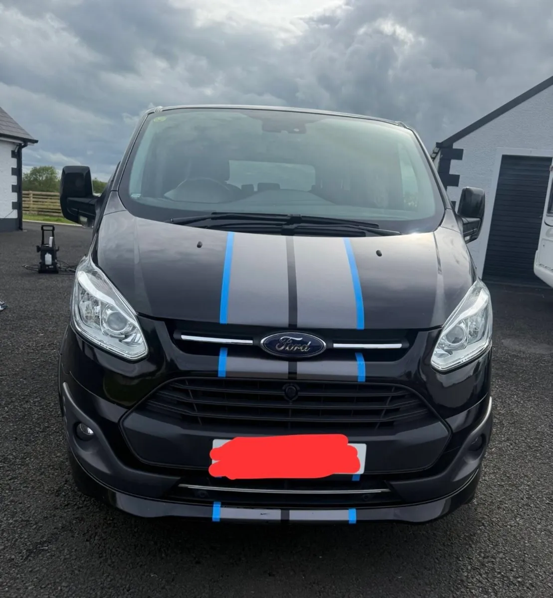 Car/van - Image 1