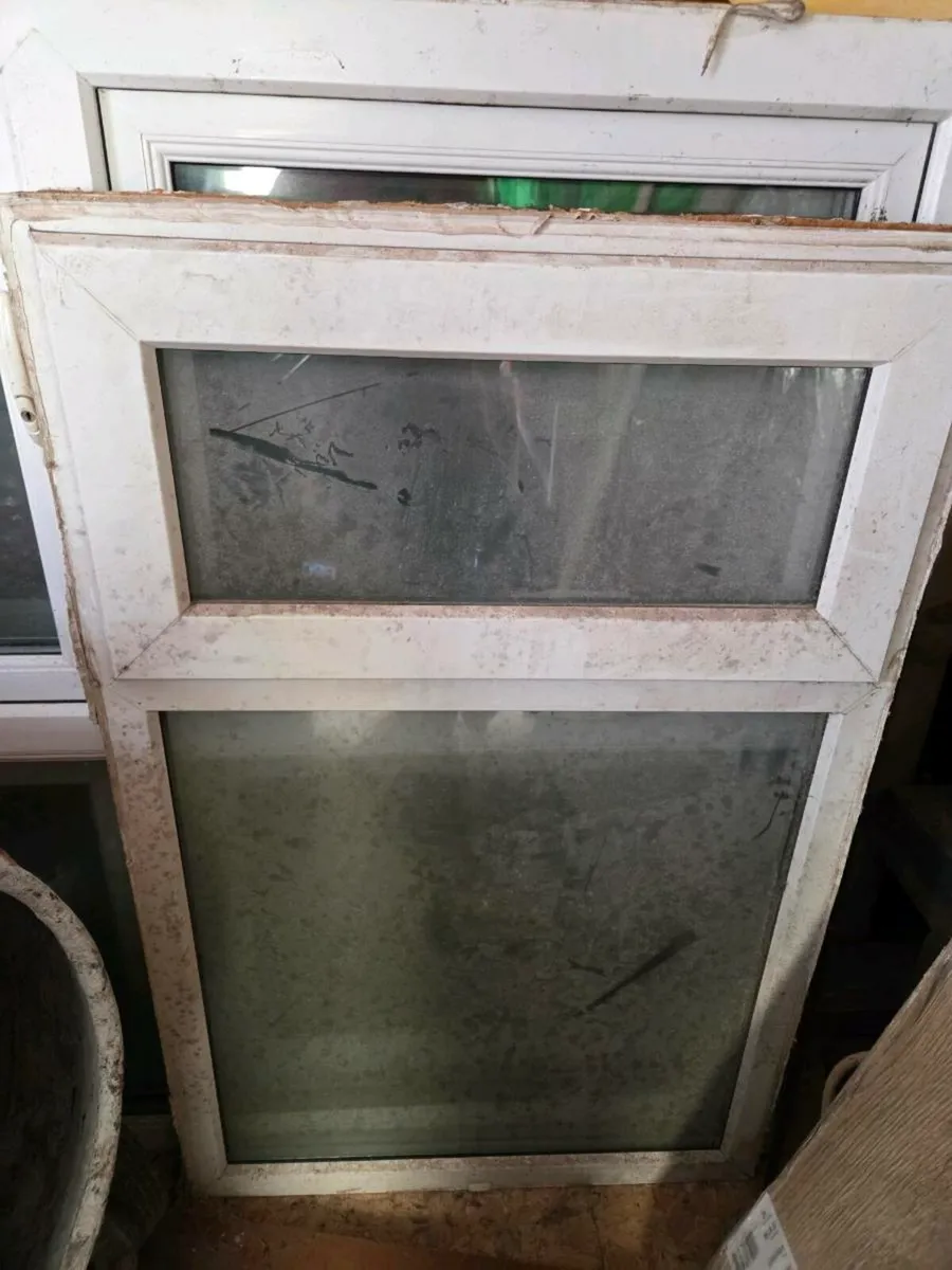 4  Second Hand  White  Pvc  Windows.. - Image 3