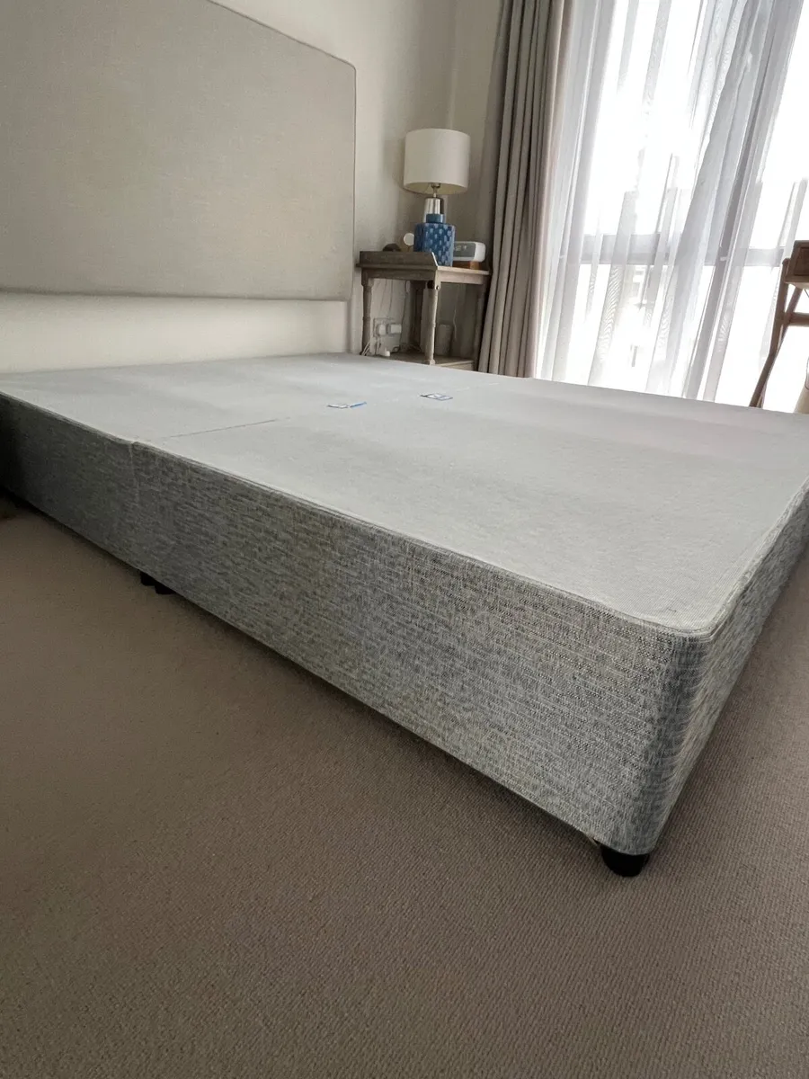 King bed 5ft with Headboard - Image 1