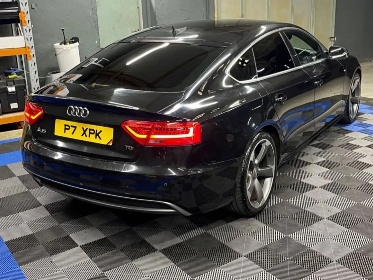 Audi A5 2014 - Image 2