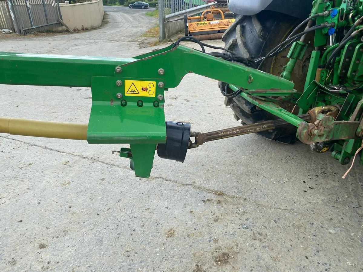 John Deere 1365 mower conditioner - Image 2