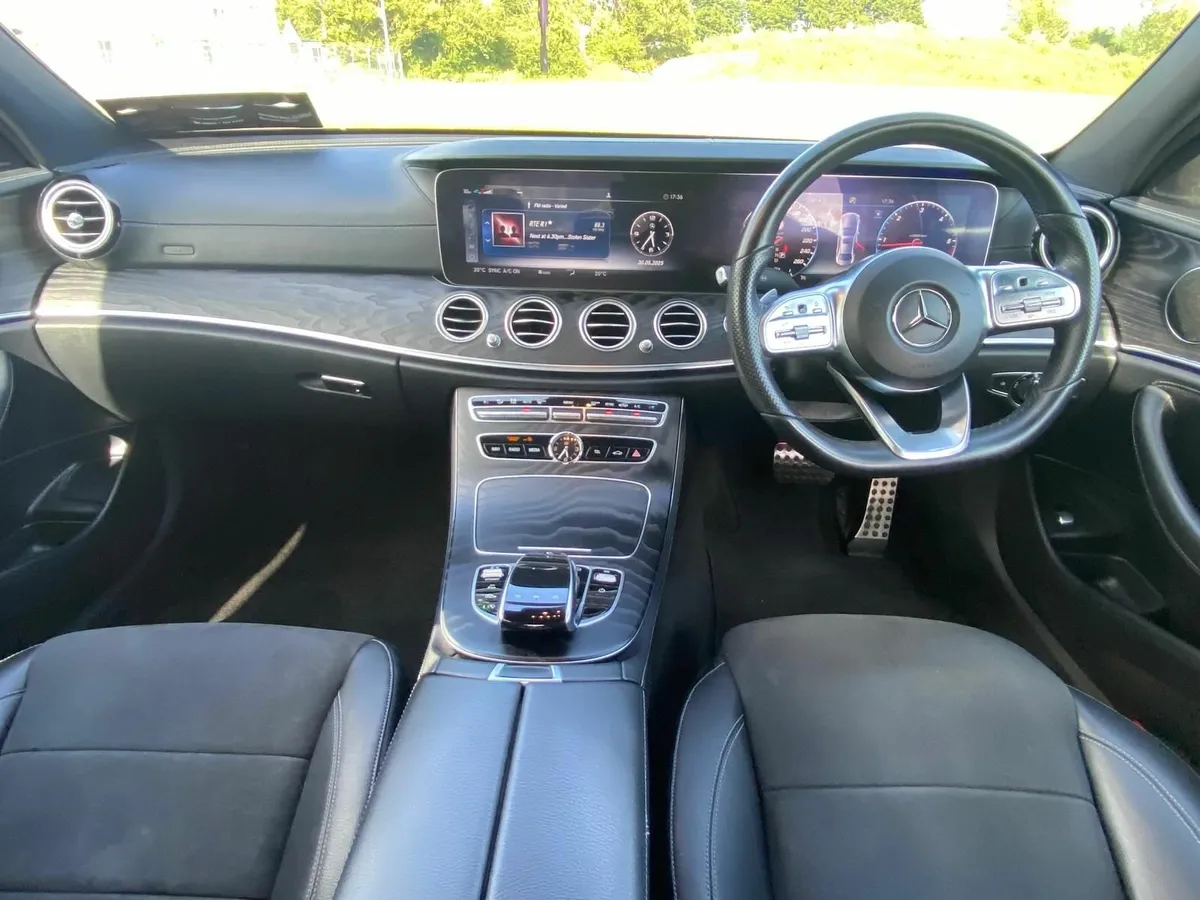 Mercedes-Benz E-Class E220d AMG PREMIUM 2019 - Image 2