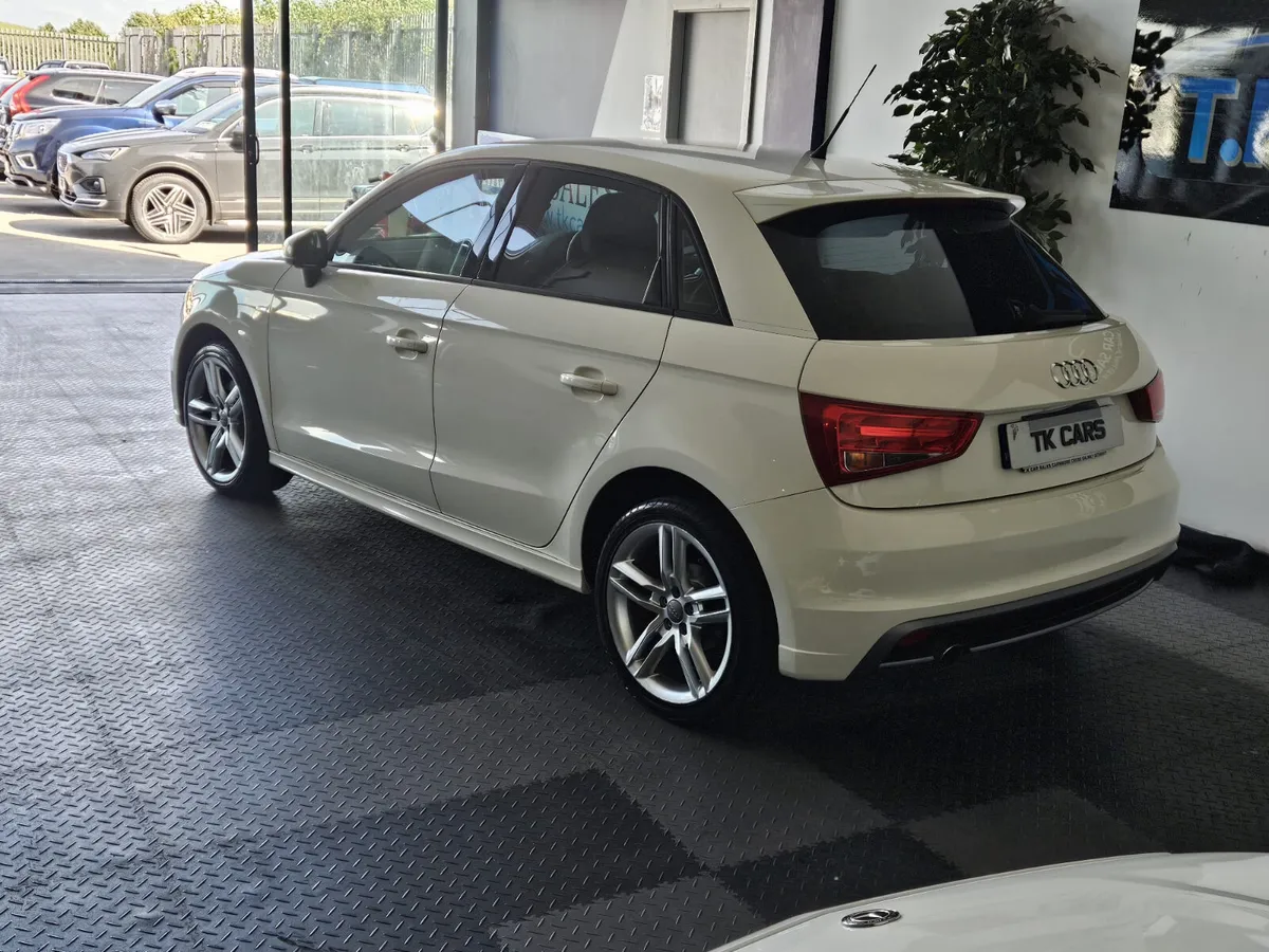 15 AUDI A1 SPORTBACK S-LINE 1.6 DIESEL - Image 4