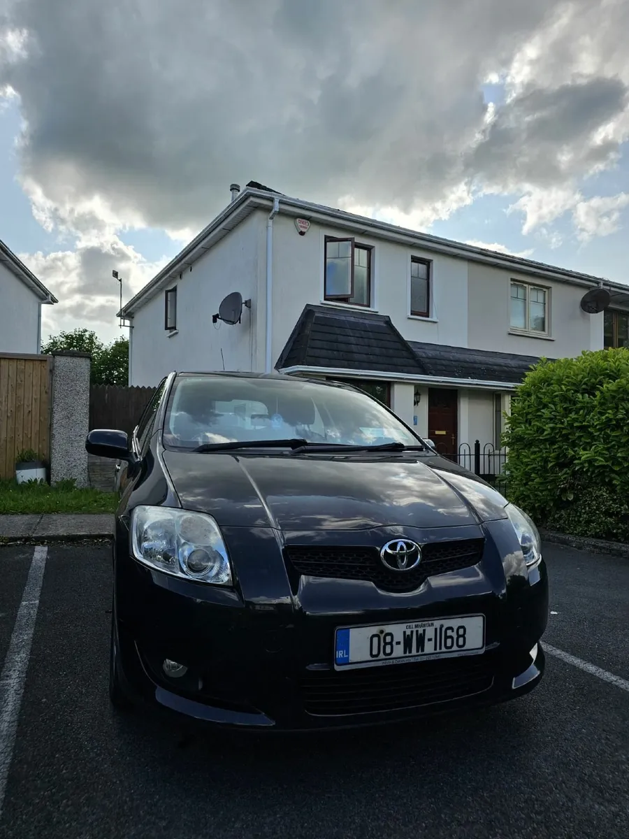Toyota Auris 2008 - Image 1