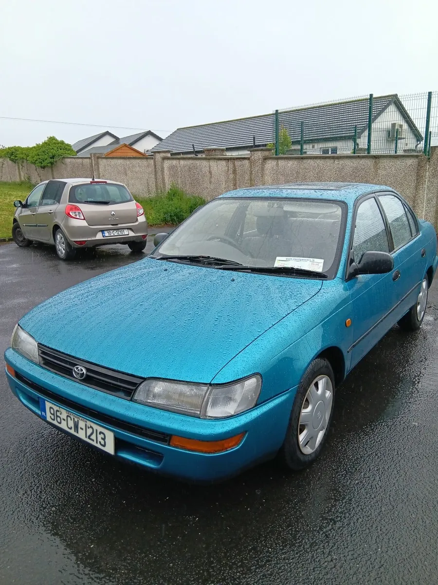 Toyota Corolla 1996 - Image 1