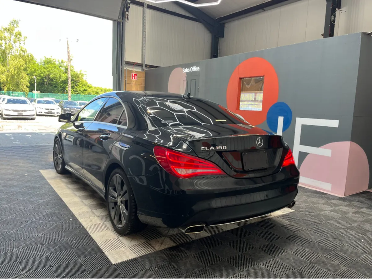 Mercedes-Benz CLA CLA 180 / 65k KMs / HEATED SEATS - Image 4