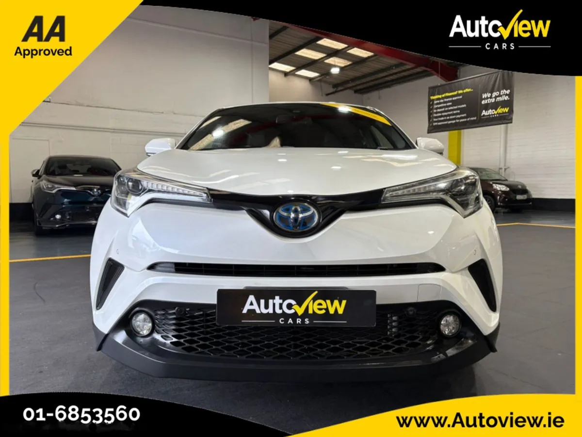 Toyota C-HR 1.8 Self-charging Hybrid. AA Approved - Image 2