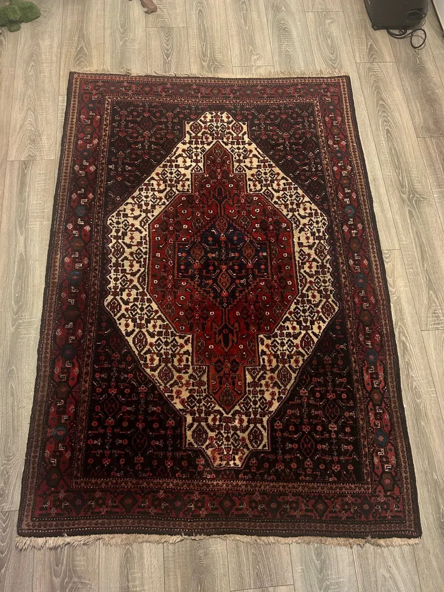 Wool rug - Image 1