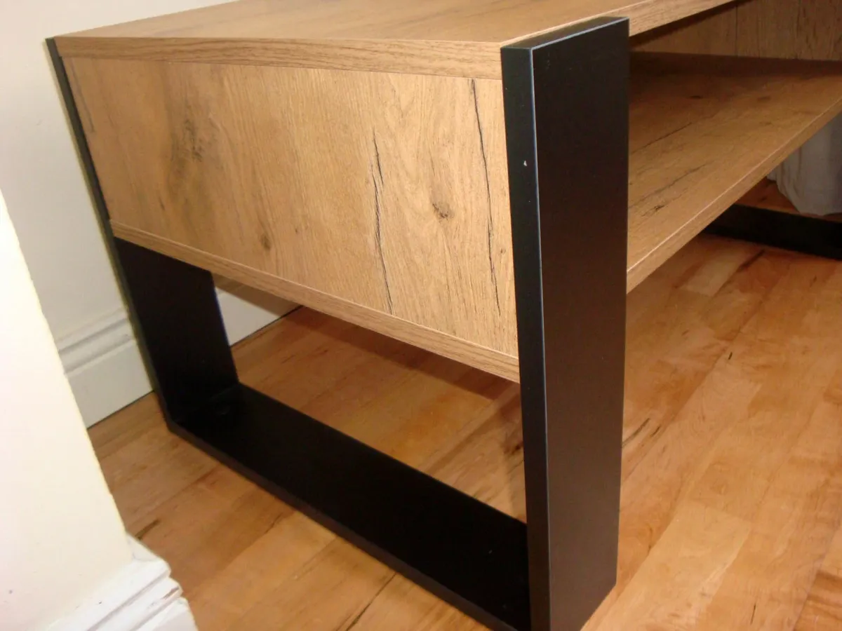 Loft type modern coffee table - Image 4