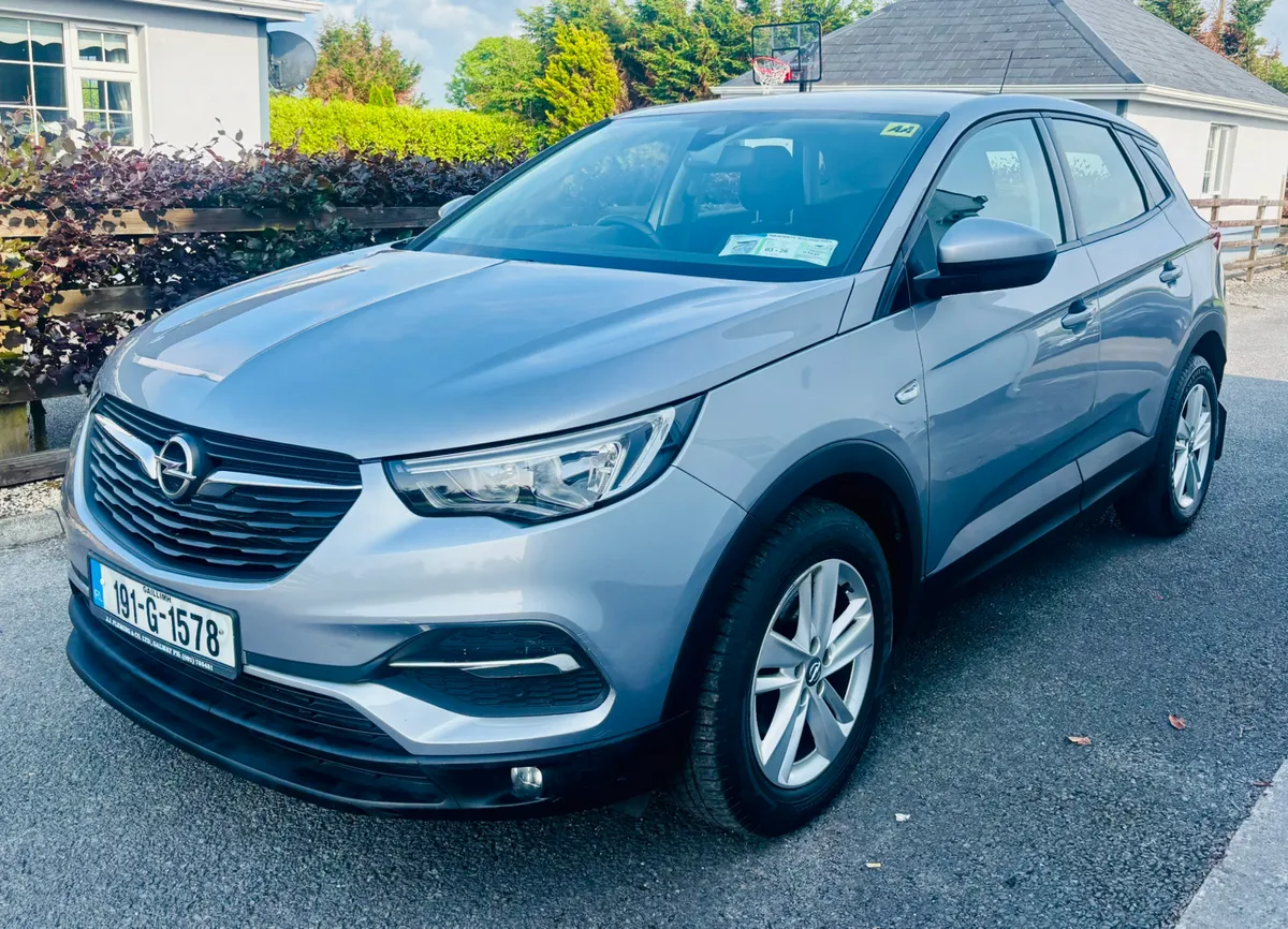 2019 OPEL GRANDLAND X 1.2 L Petrol Low kms - Image 4
