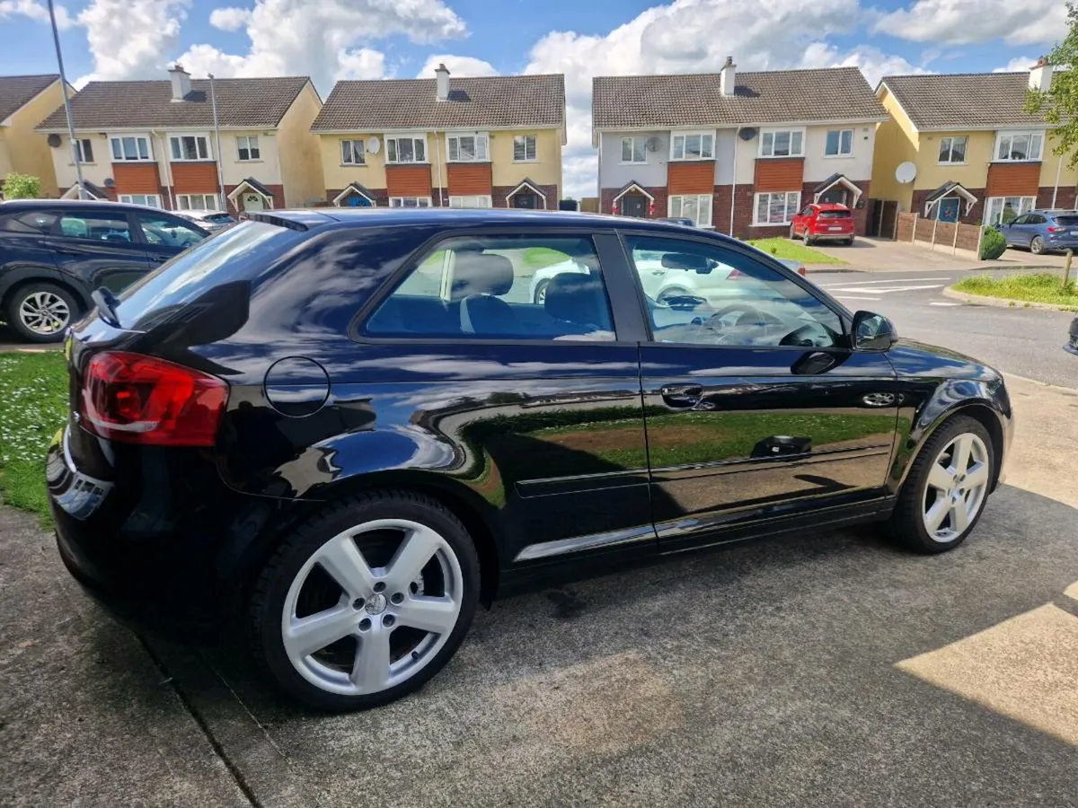 Audi A-3 petrol 1.6 - Image 1