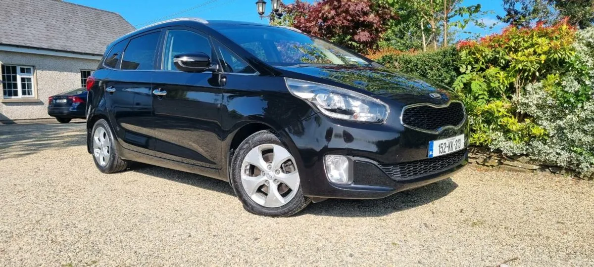 2015 kia carens low miles - Image 1