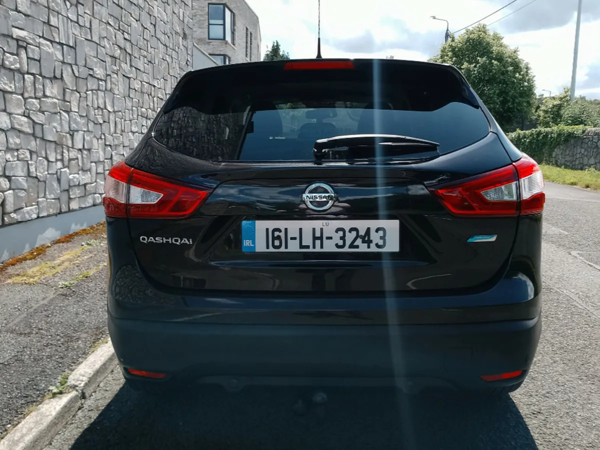 Nissan Qashqai 1.5 DCI N-tec 110PS 5DR - Image 4