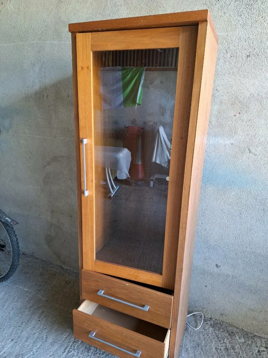 Display cabinet - Image 2