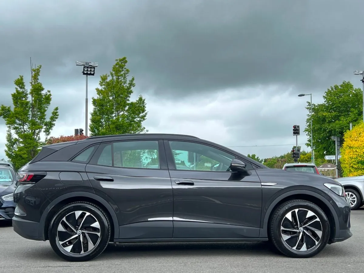 Volkswagen ID.4 PRO 150 KW Life 77kwh 204HP  iris - Image 4