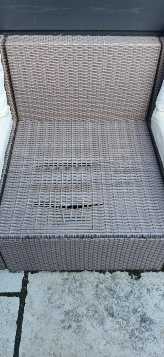 Synthetic Ratan Outdoor Furniture (FREE OF CHARGE) - Image 4