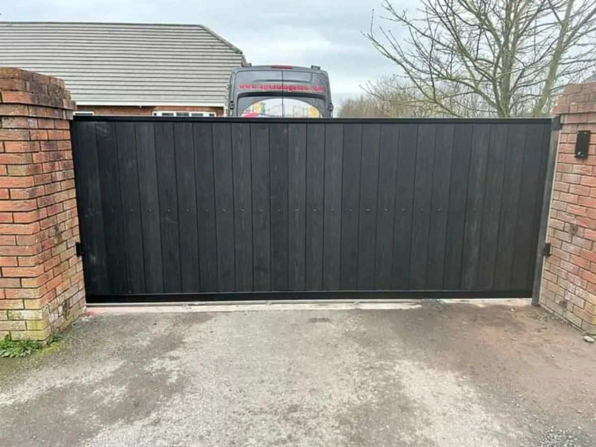 Gates - Image 3