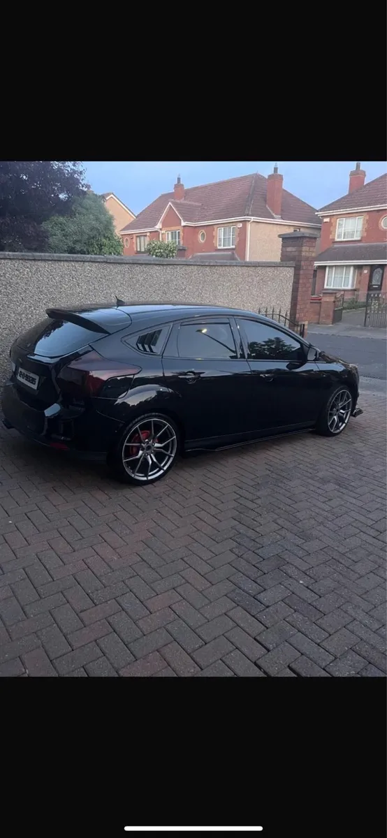 Ford focus 2012 - Image 3