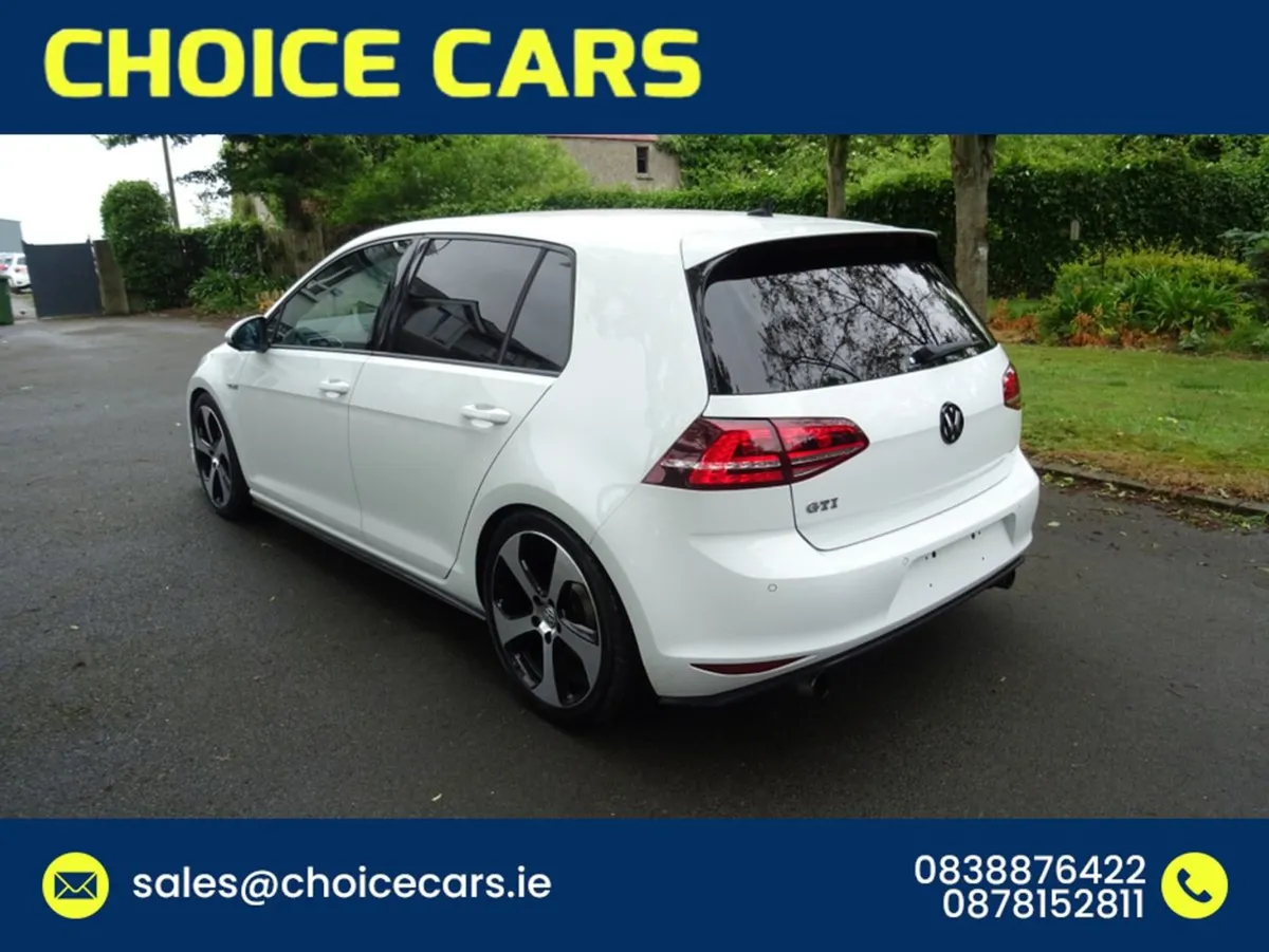 Volkswagen Golf GTI DSG SAT NAV - Image 4