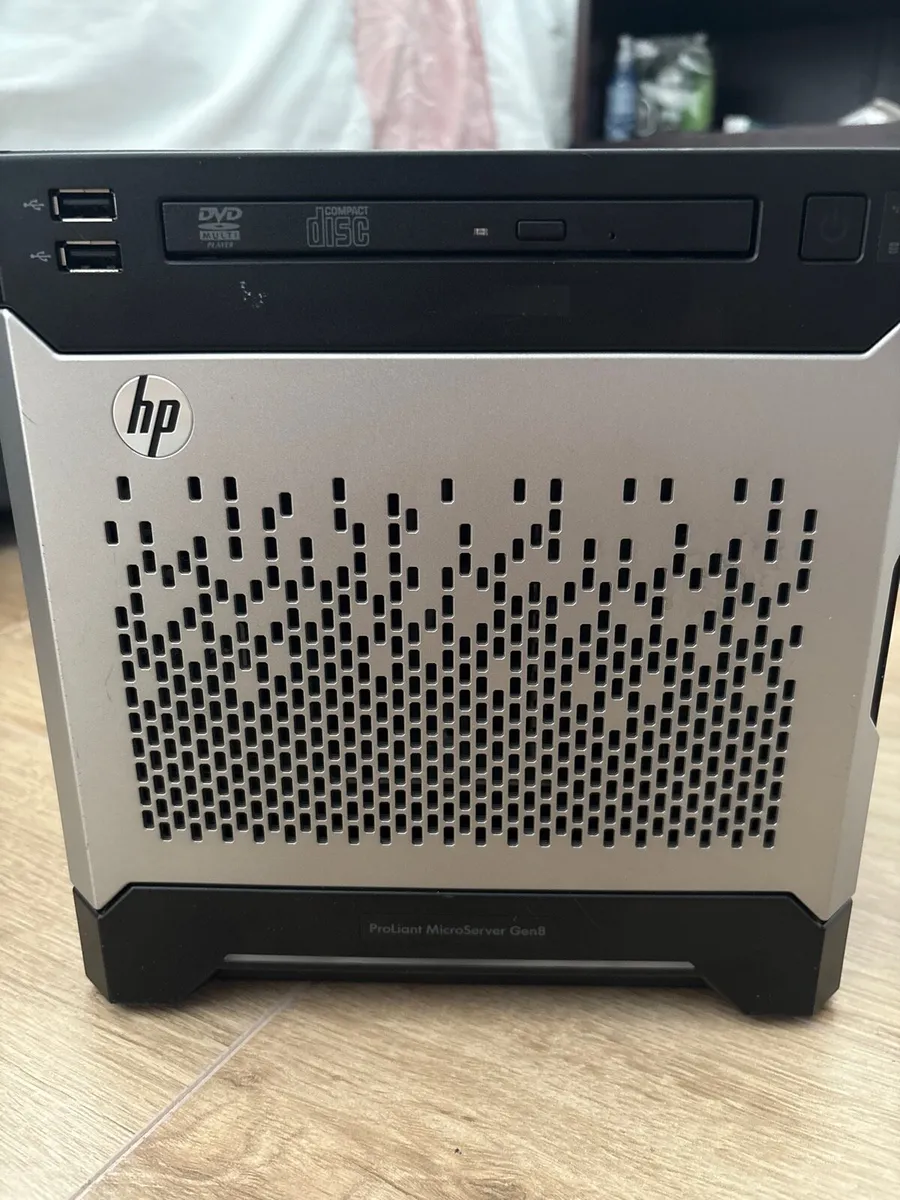 HP ProLiant MicroServer Gen8