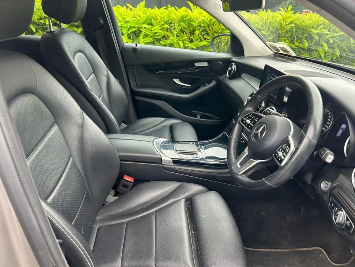 Mercedes-Benz GLC-Class 200 D 4matic 5DR Auto Low - Image 3