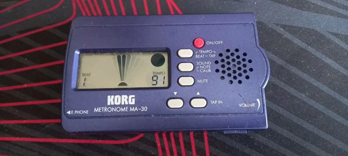 Korg Chromatic tuner/Musical instrument Metronome - Image 1
