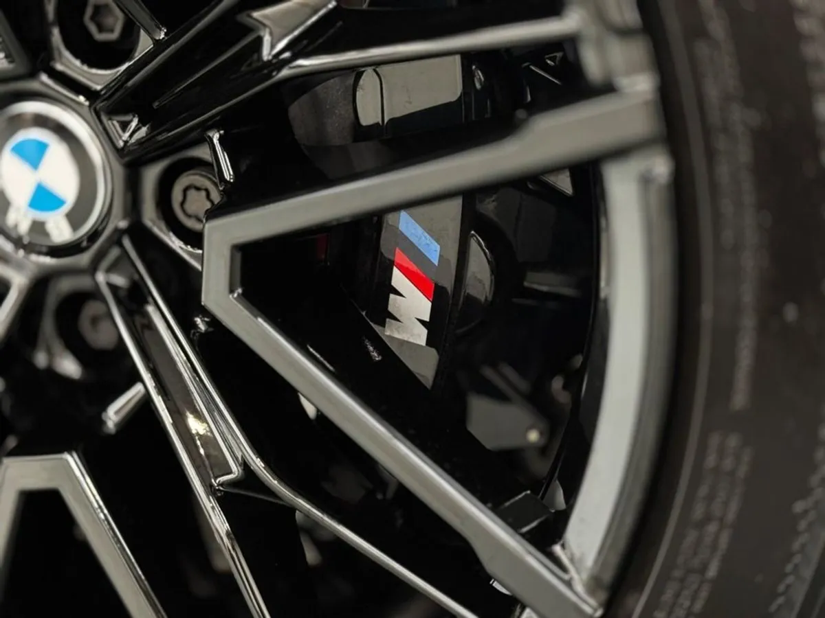 BMW M5 M5 Alpine Kyalmia Interior  78 - Image 3