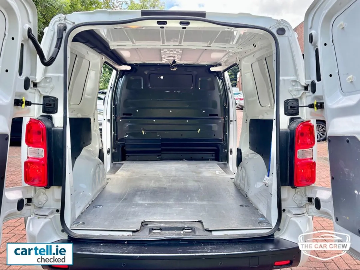 Opel Vivaro Sportive 3100 120BHP Apple Carplay - Image 2