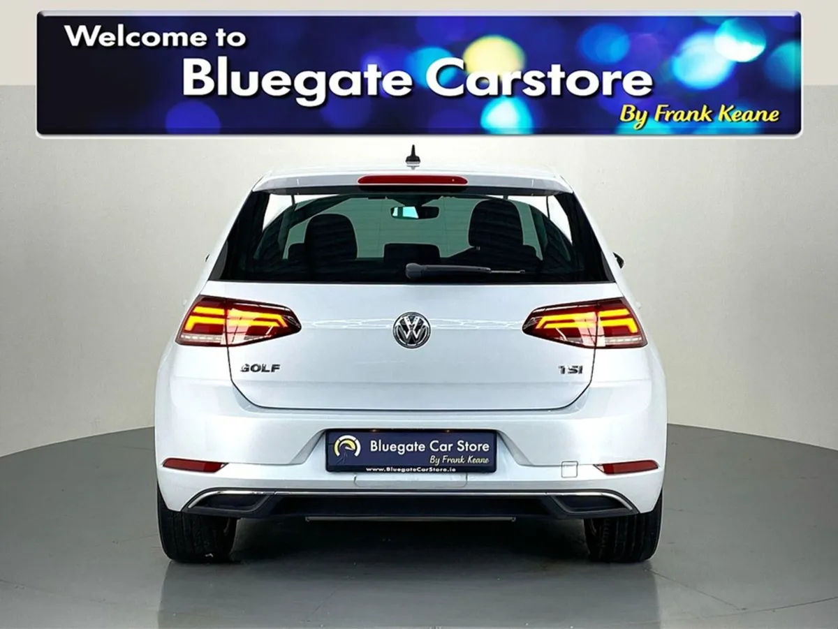 Volkswagen Golf 1.2tsi Comfortline dsg Gearbox se - Image 4