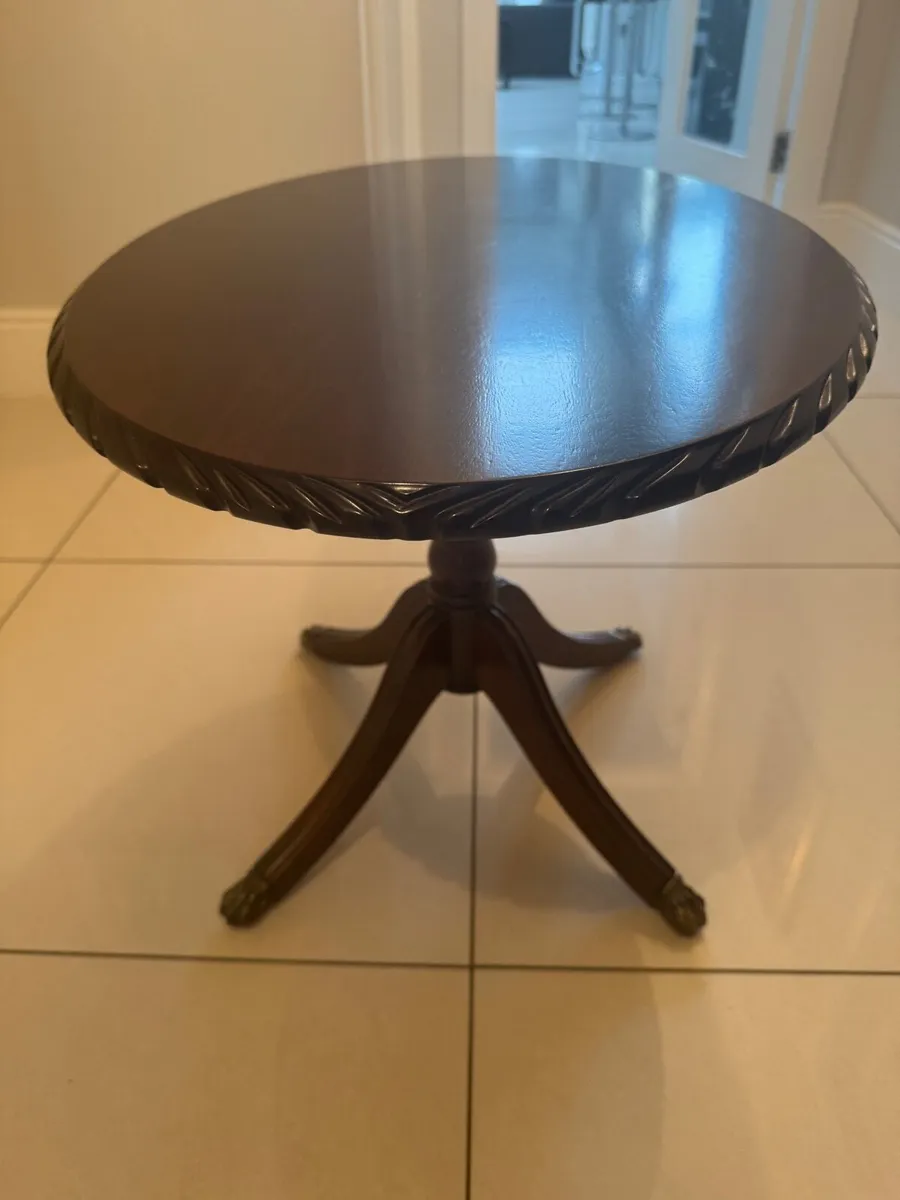 Coffee table - Image 1