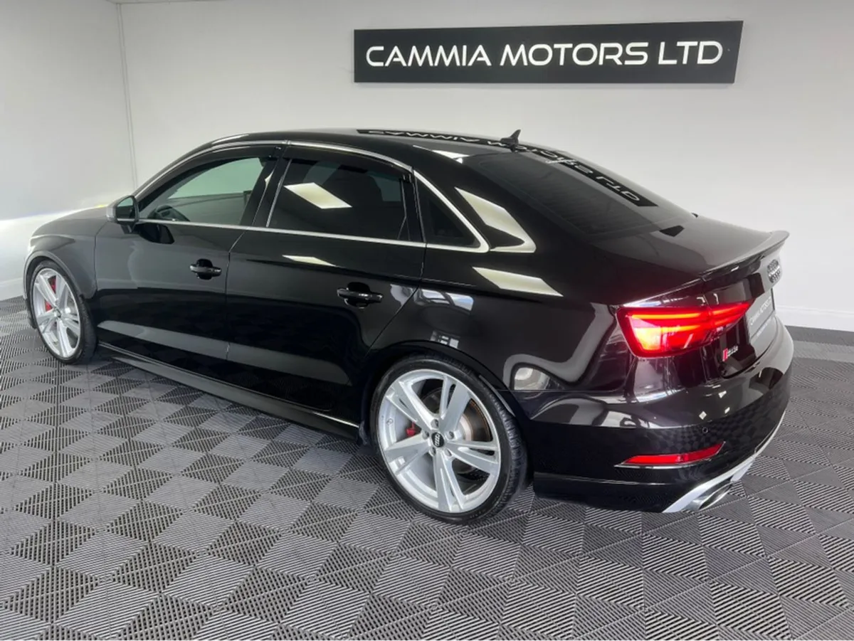 Audi RS3  audi Rs3   facelift Model   electric He - Image 3
