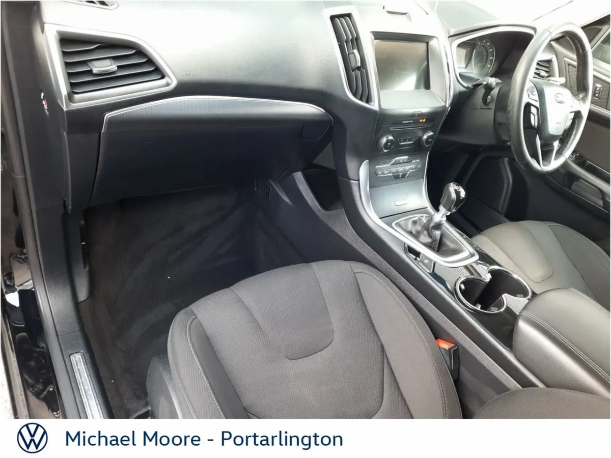 Ford S-Max 2.0 Tdci 150PS Titanium - Image 4
