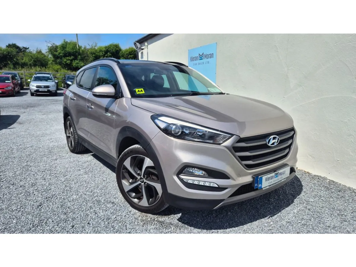 Hyundai Tucson Premium 5DR - Image 2