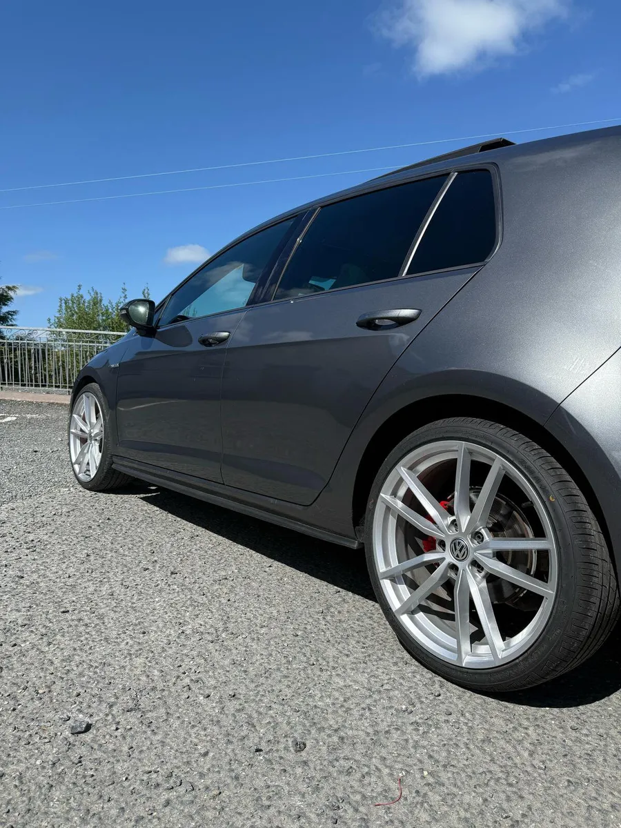 **Special** 18"/19" Volkswagen Pretoria Style - Image 4