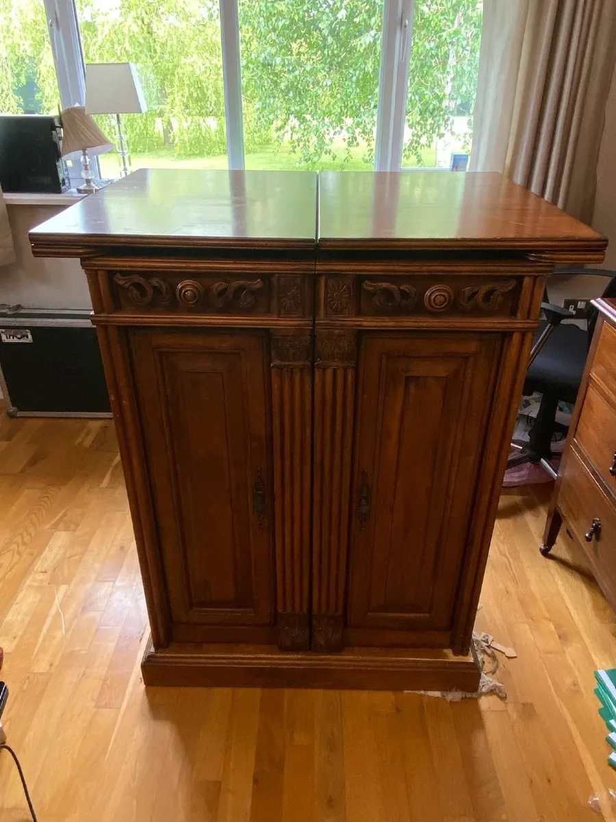 Home Bar - Image 2