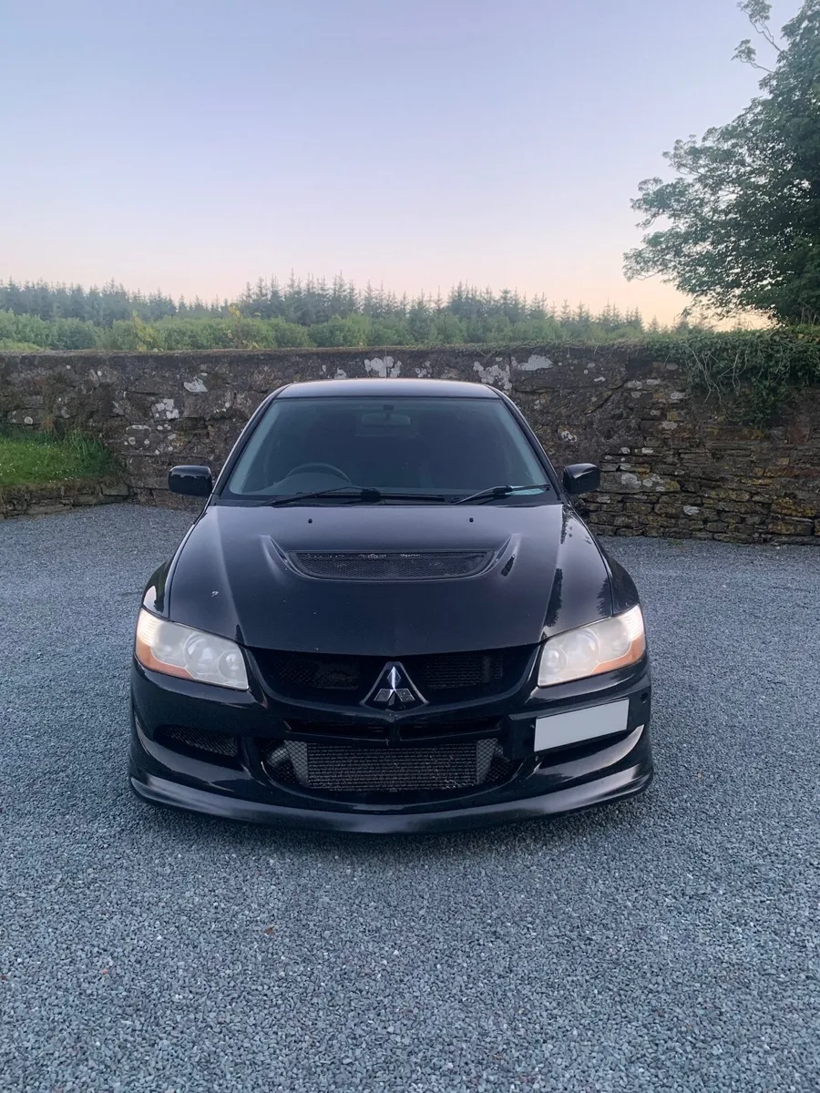 Mitsubishi Evo 8 - Image 3