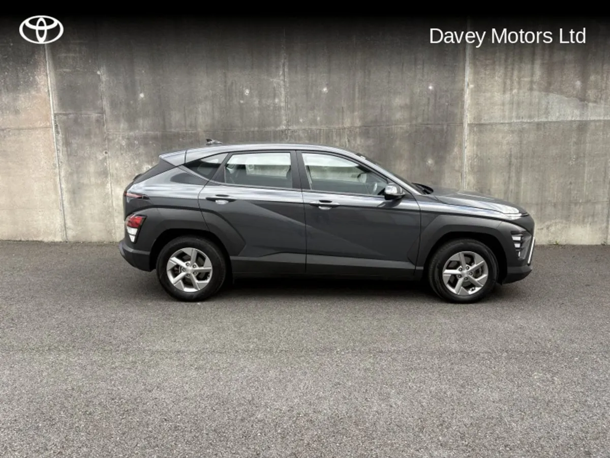 Hyundai Kona M Hybrid Signature 5DR AU - Image 3