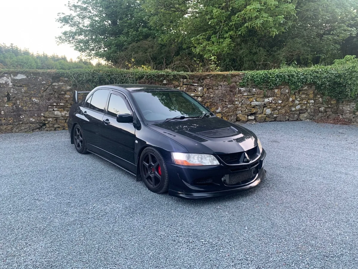 Mitsubishi Evo 8 - Image 1