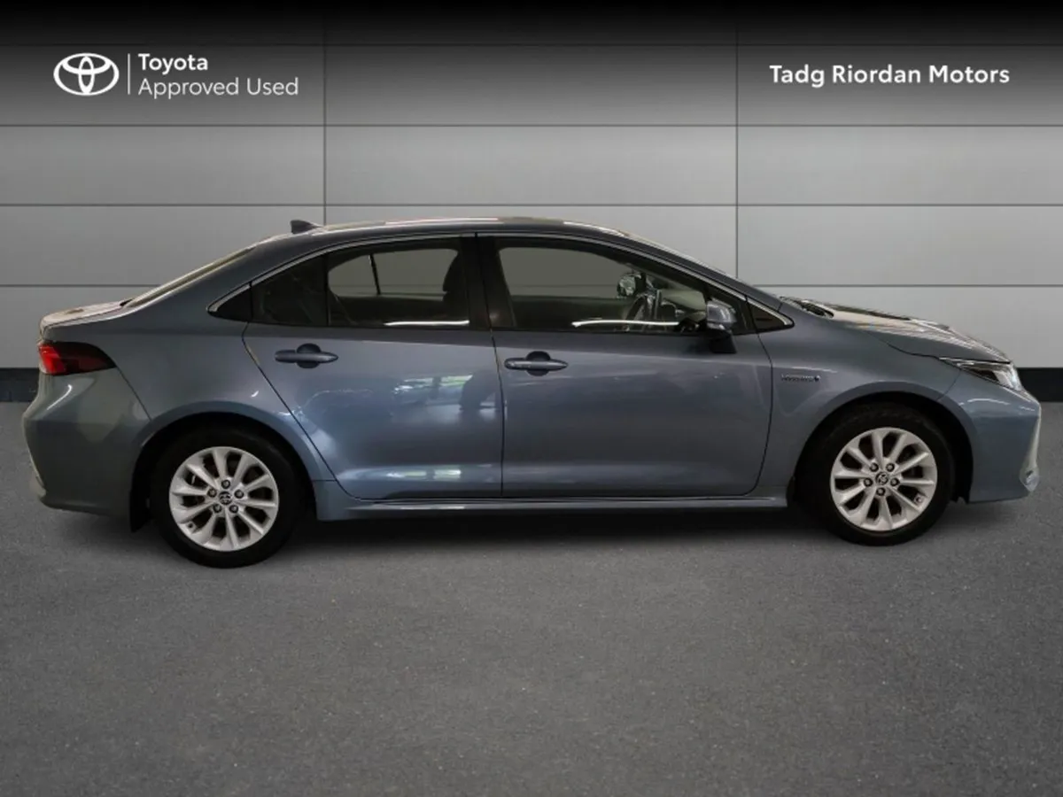 Toyota Corolla Luna SAL 4DR Auto  price Reduction - Image 3