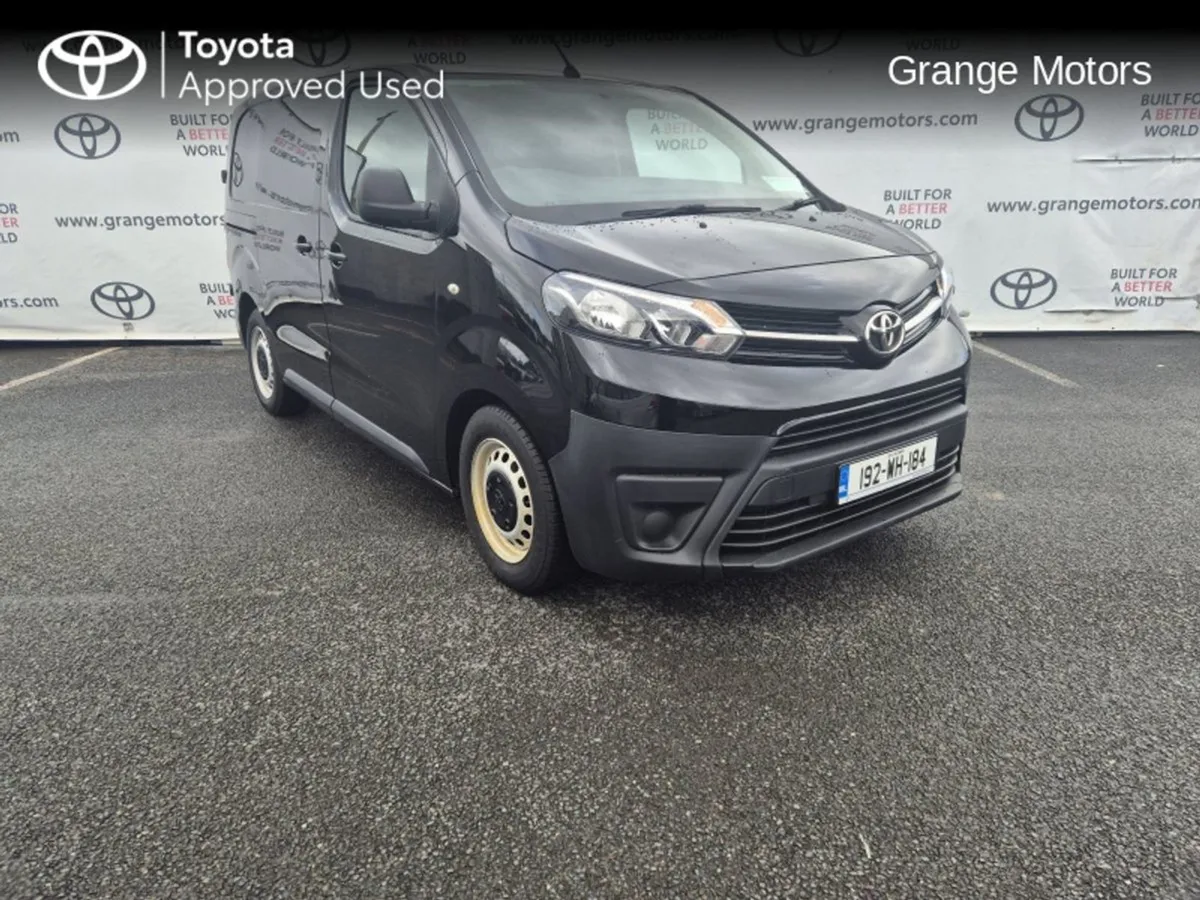 Toyota Proace 1.6d Compact Gl 1 0wner From New Wi - Image 1