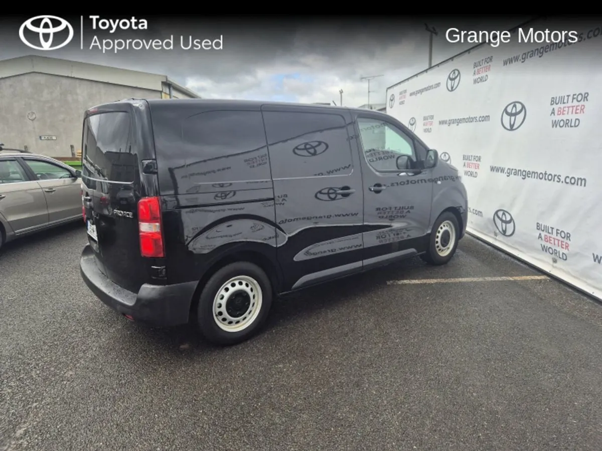 Toyota Proace 1.6d Compact Gl 1 0wner From New Wi - Image 2