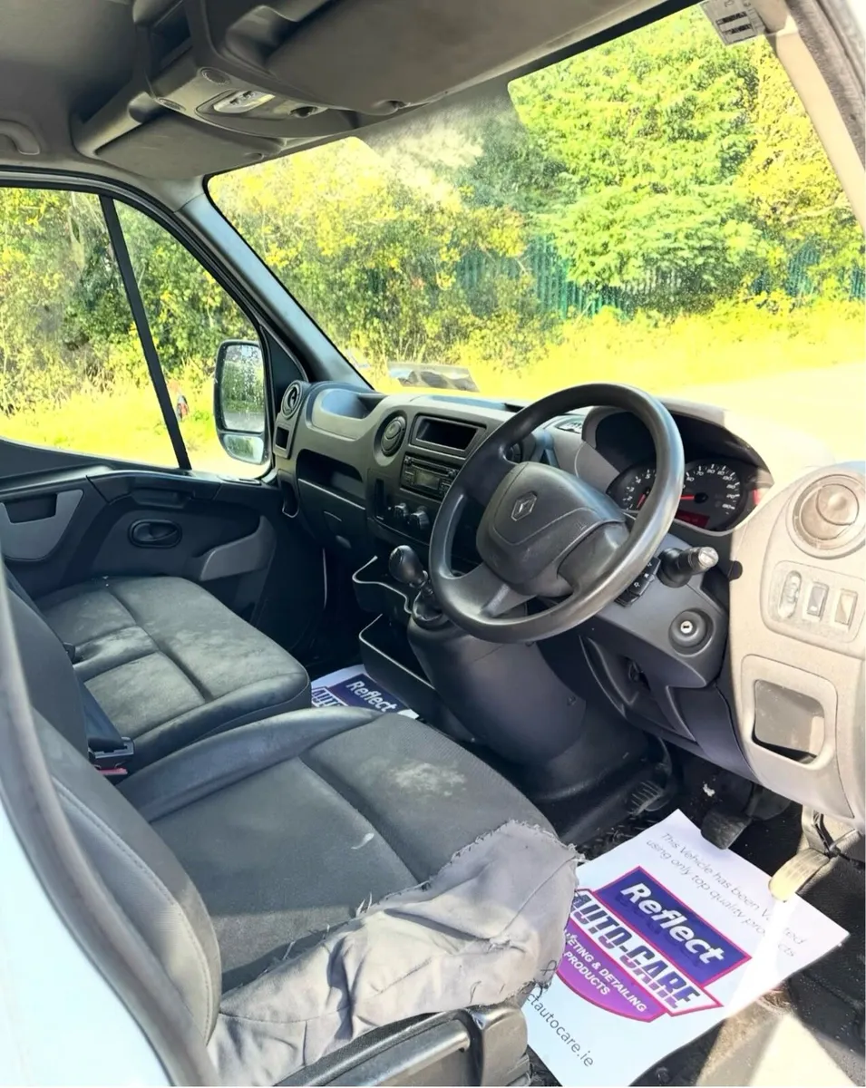 Renault Master - Image 4