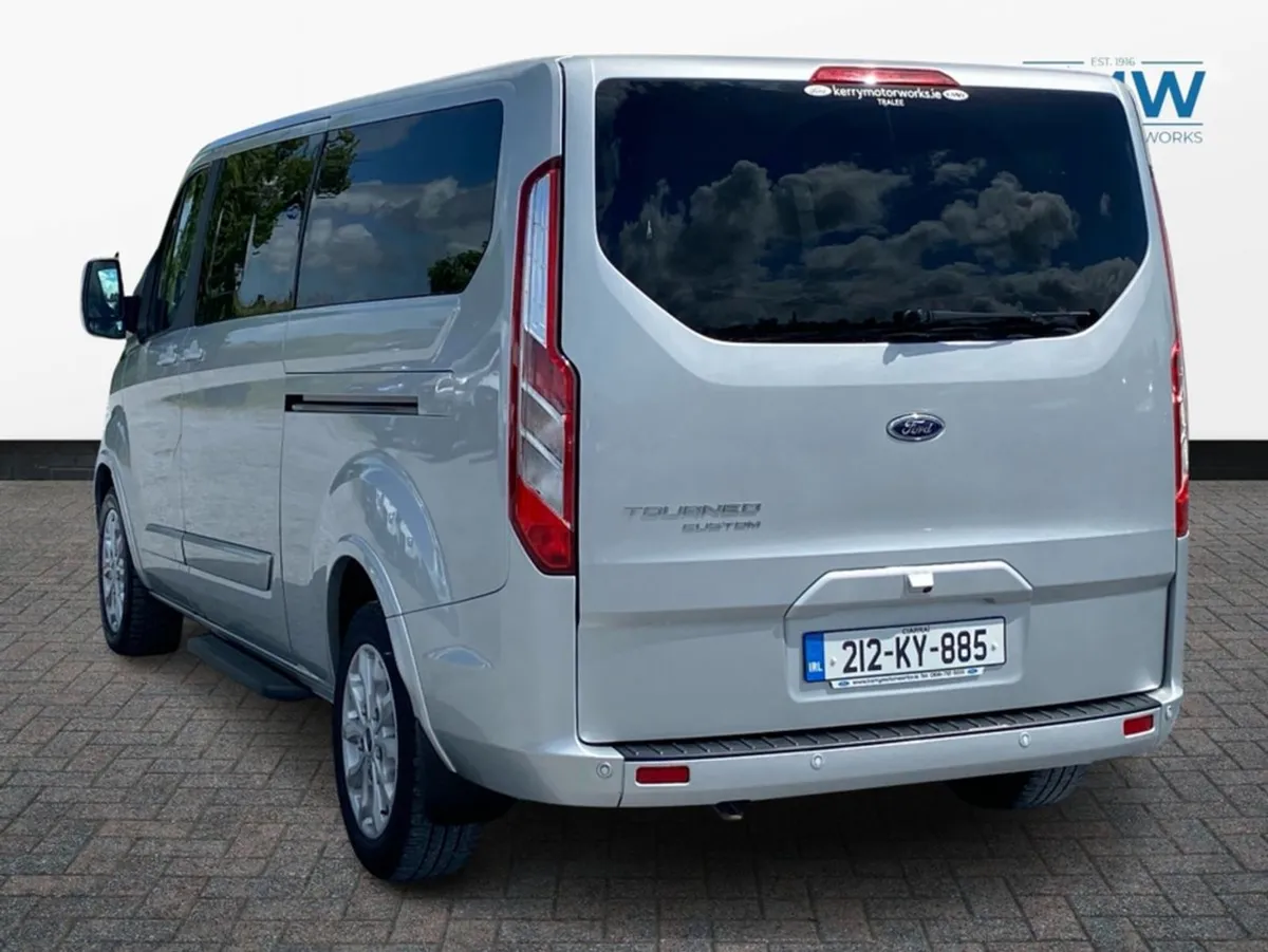 Ford Tourneo Custom 2.0 TDCI LWB Limited..8 Seate - Image 4